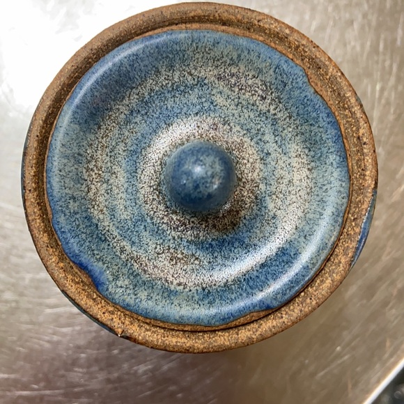 Hand thrown Creamer and Sugar Bowl - Picture 12 of 15